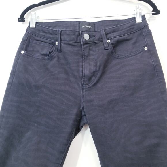 Driftwood Jackie Jeans Zebra Print - Picture 4 of 14